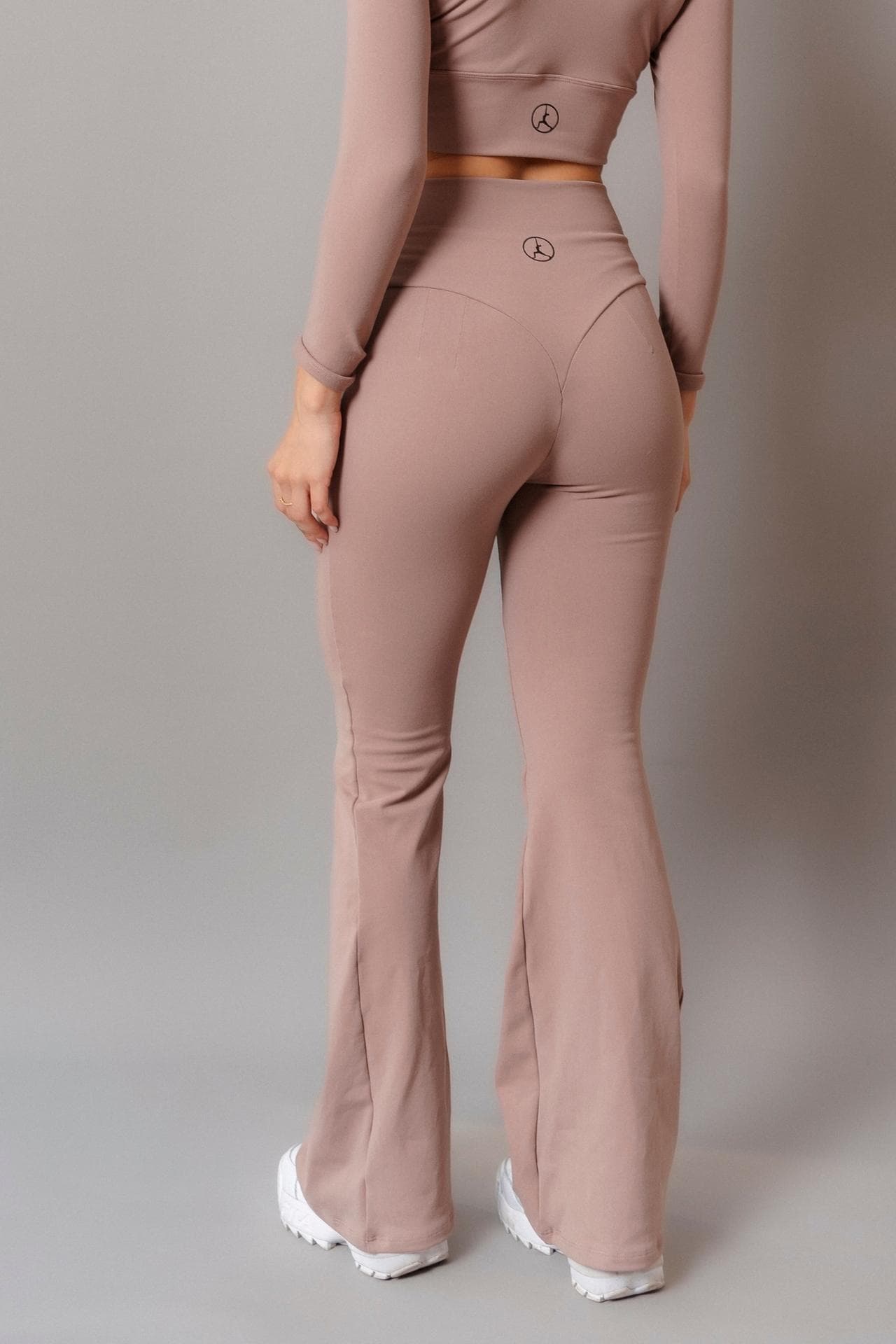 SET SPORTY CACAO (TOP + FLARE)