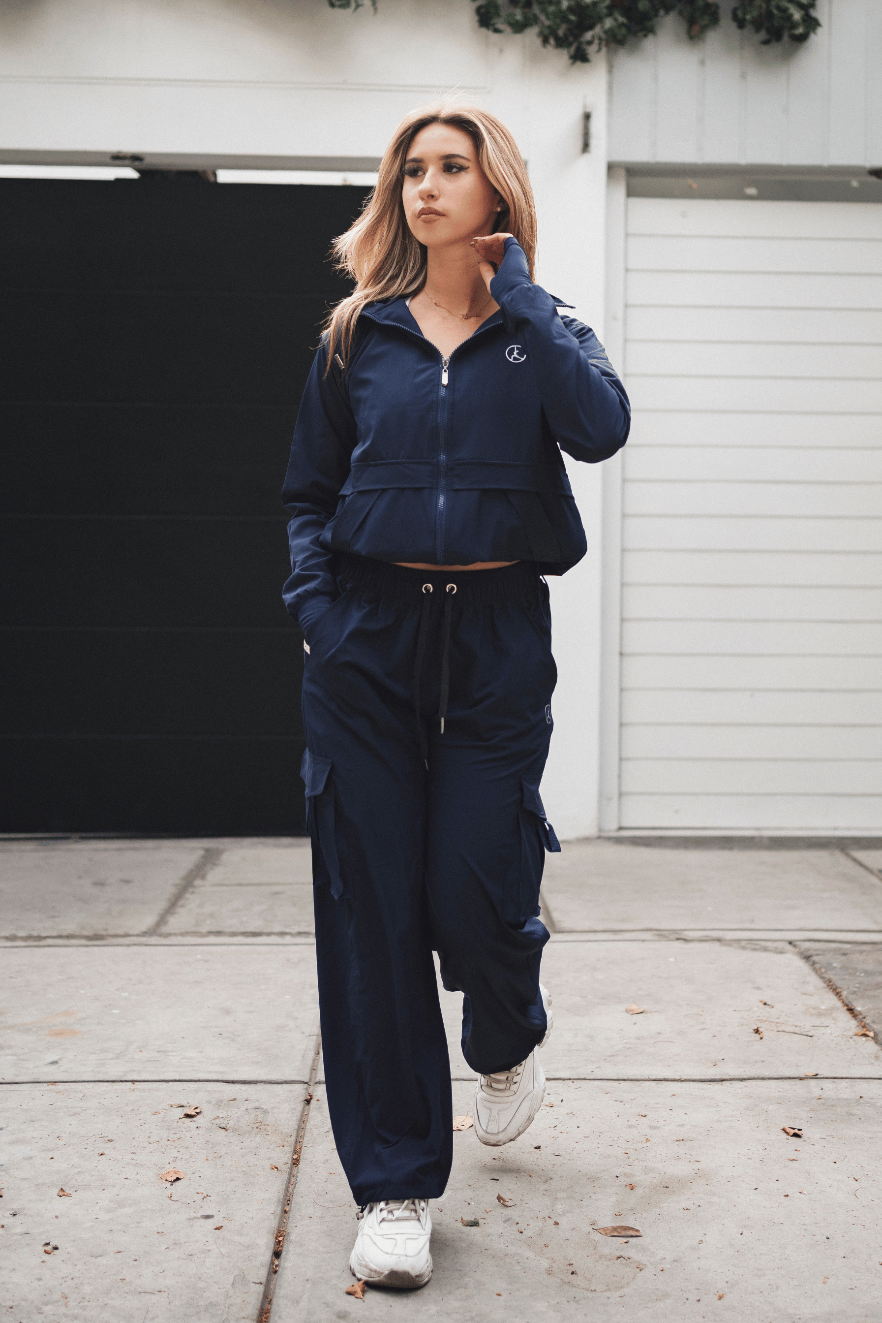 CASACA CORTAVIENTO OVERTRIP AZUL MARINO