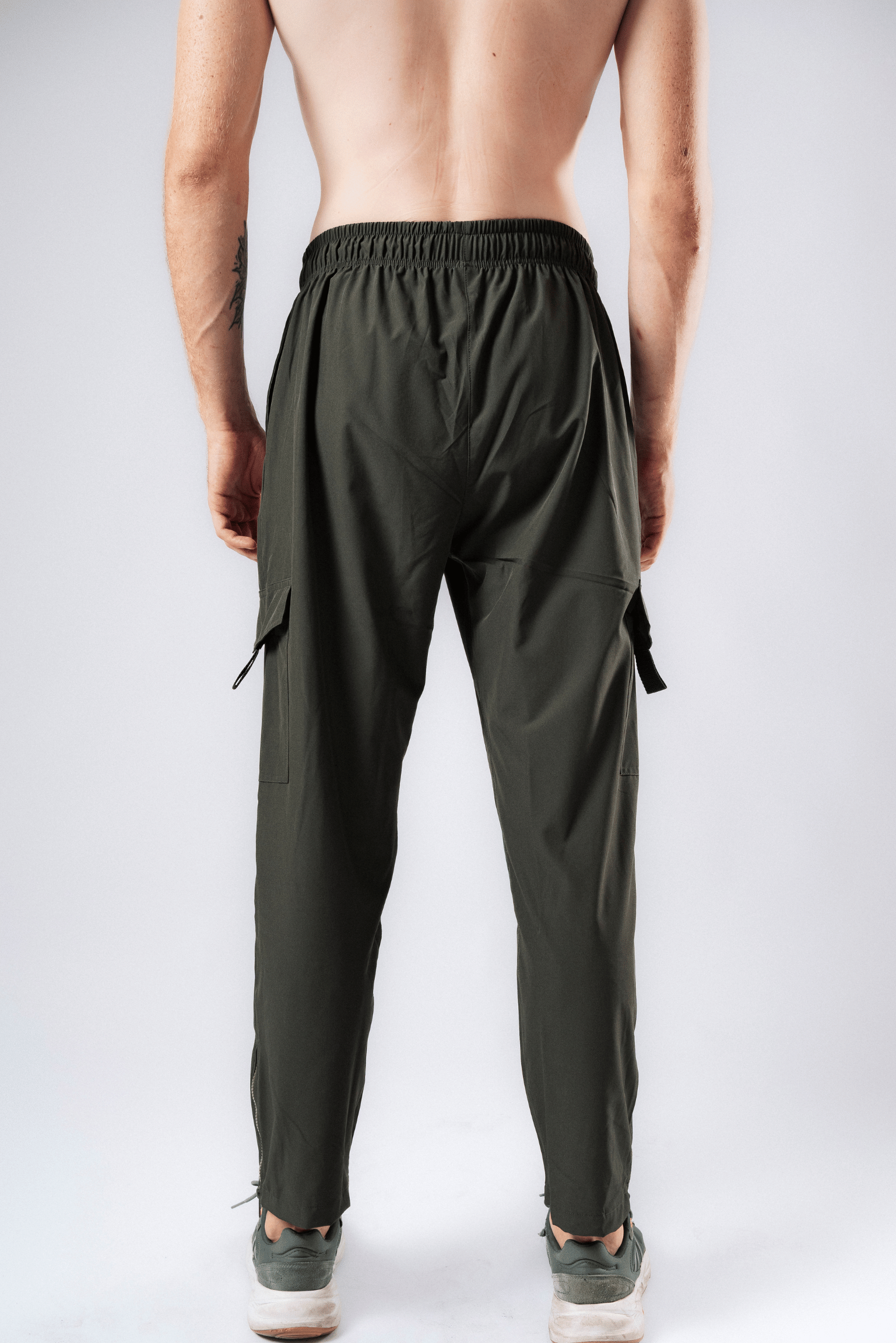 PANTALON CARGO EXPLORER VERDE MILITAR