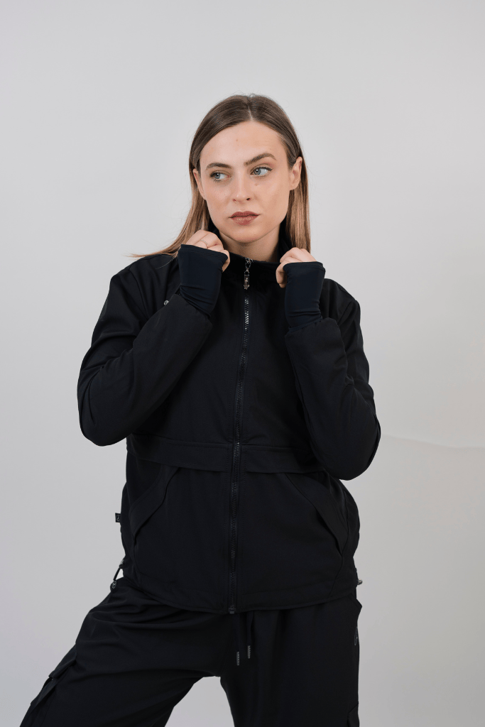 CASACA CORTAVIENTO OVERTRIP BLACK