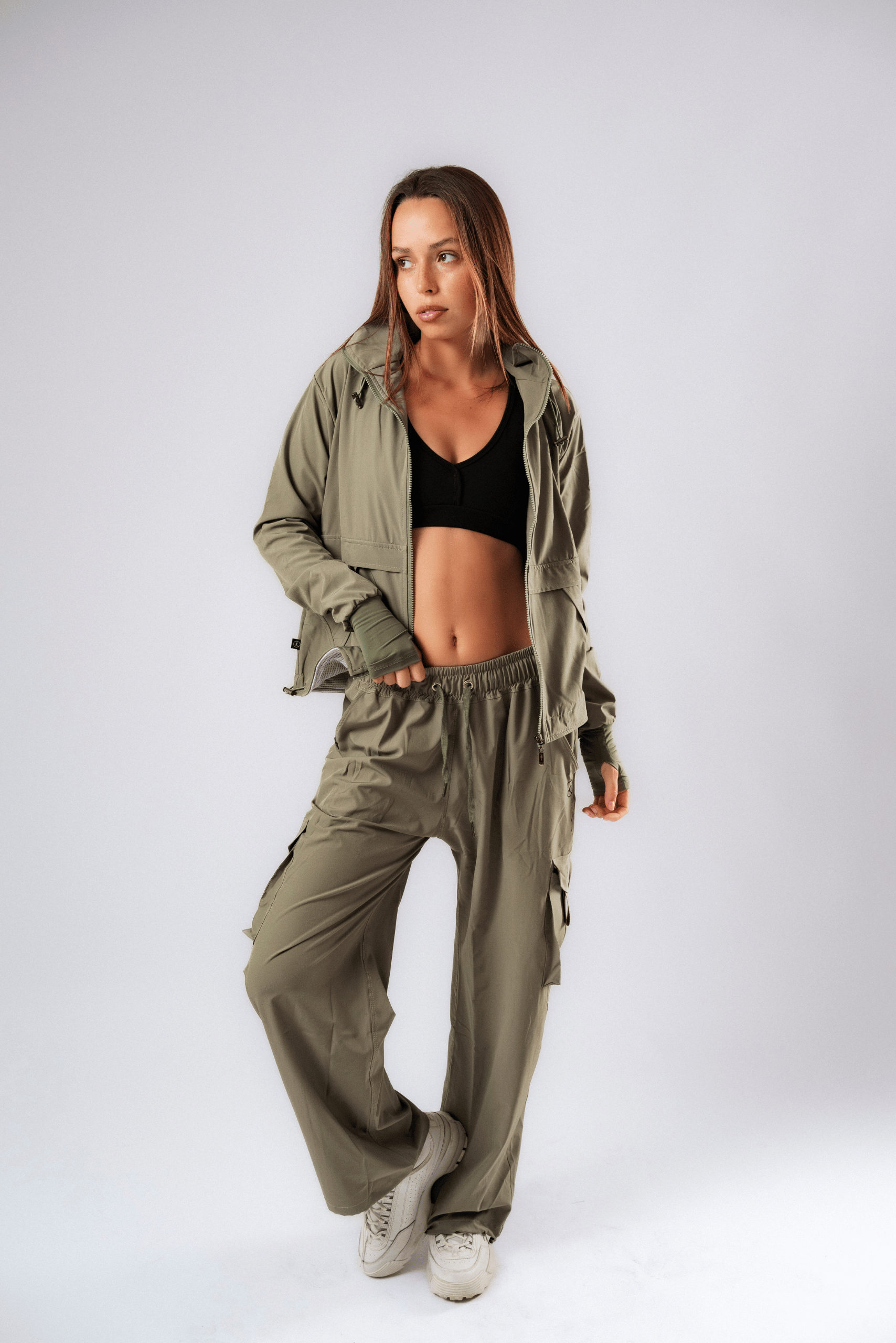 SET OVERTRIP VERDE OLIVO (CASACA + CARGO)