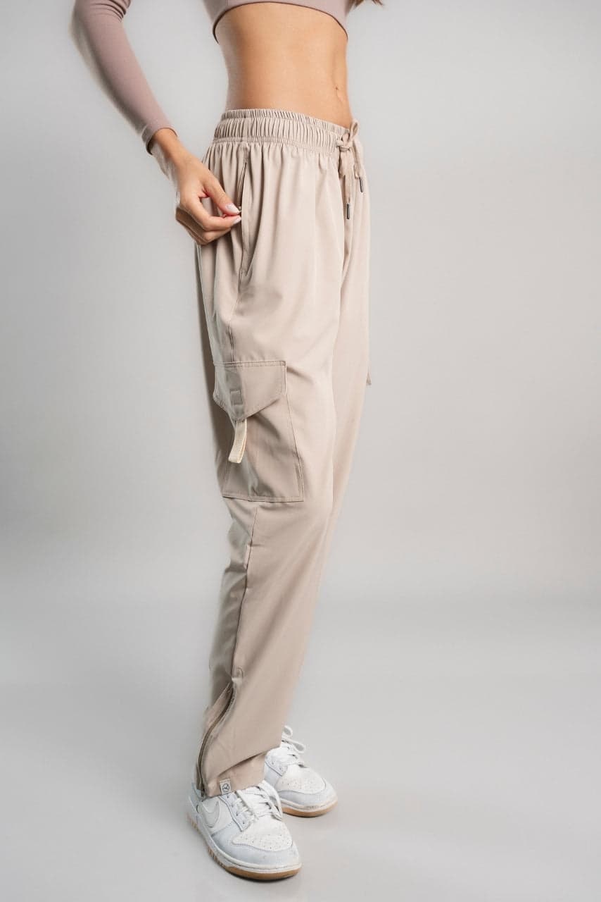 SET OVERTRIP PRO BEIGE(CASACA + CARGO)