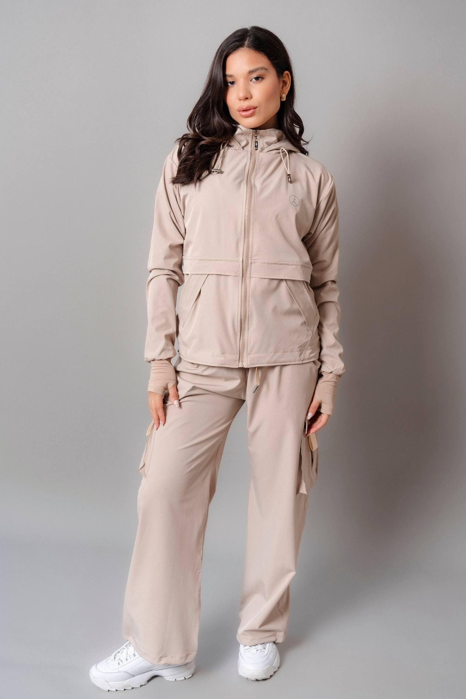 CASACA CORTAVIENTO OVERTRIP BEIGE