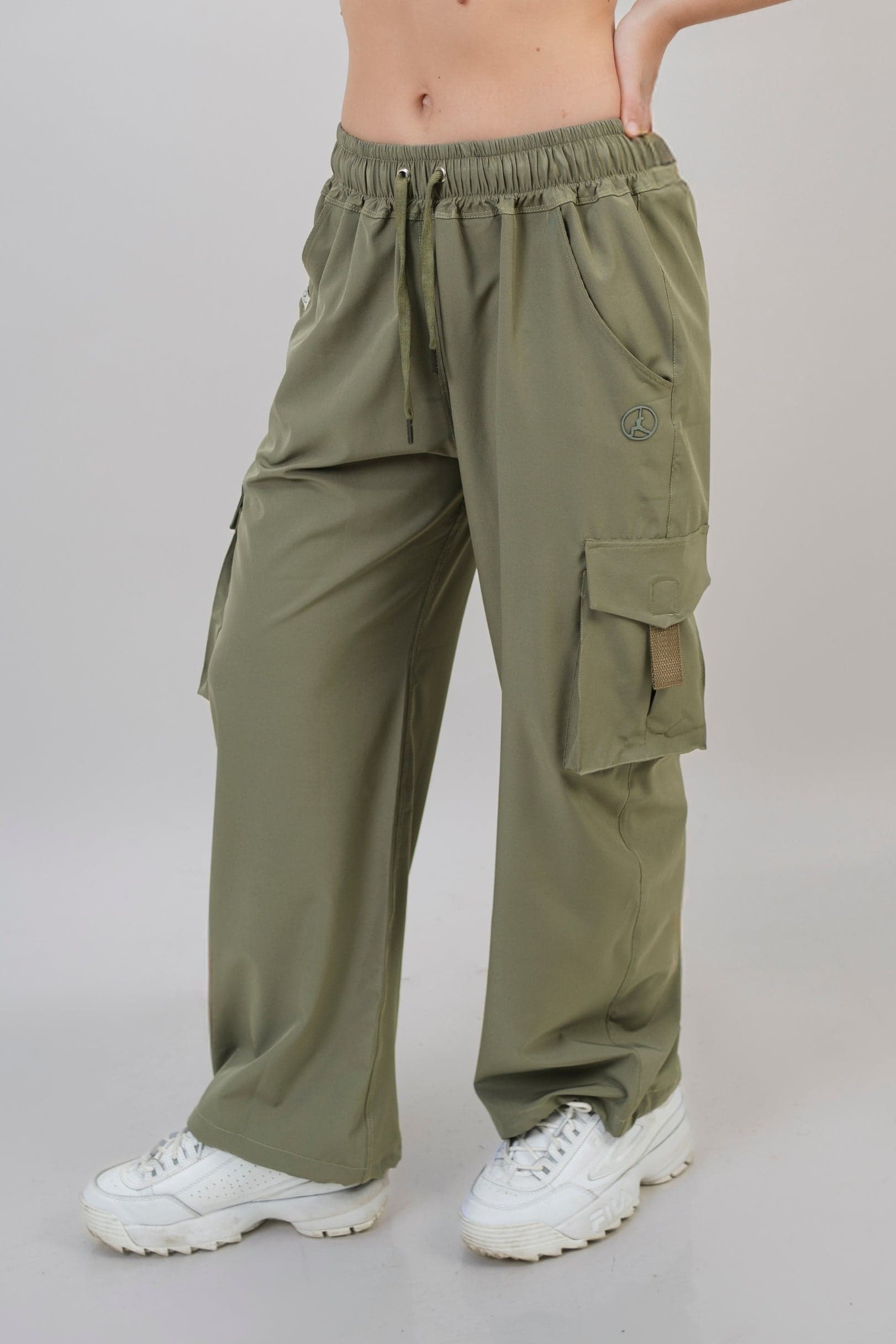 Pack Olivo: 01 set overtrip + 01 polo comfort (casaca, cargo, polo)