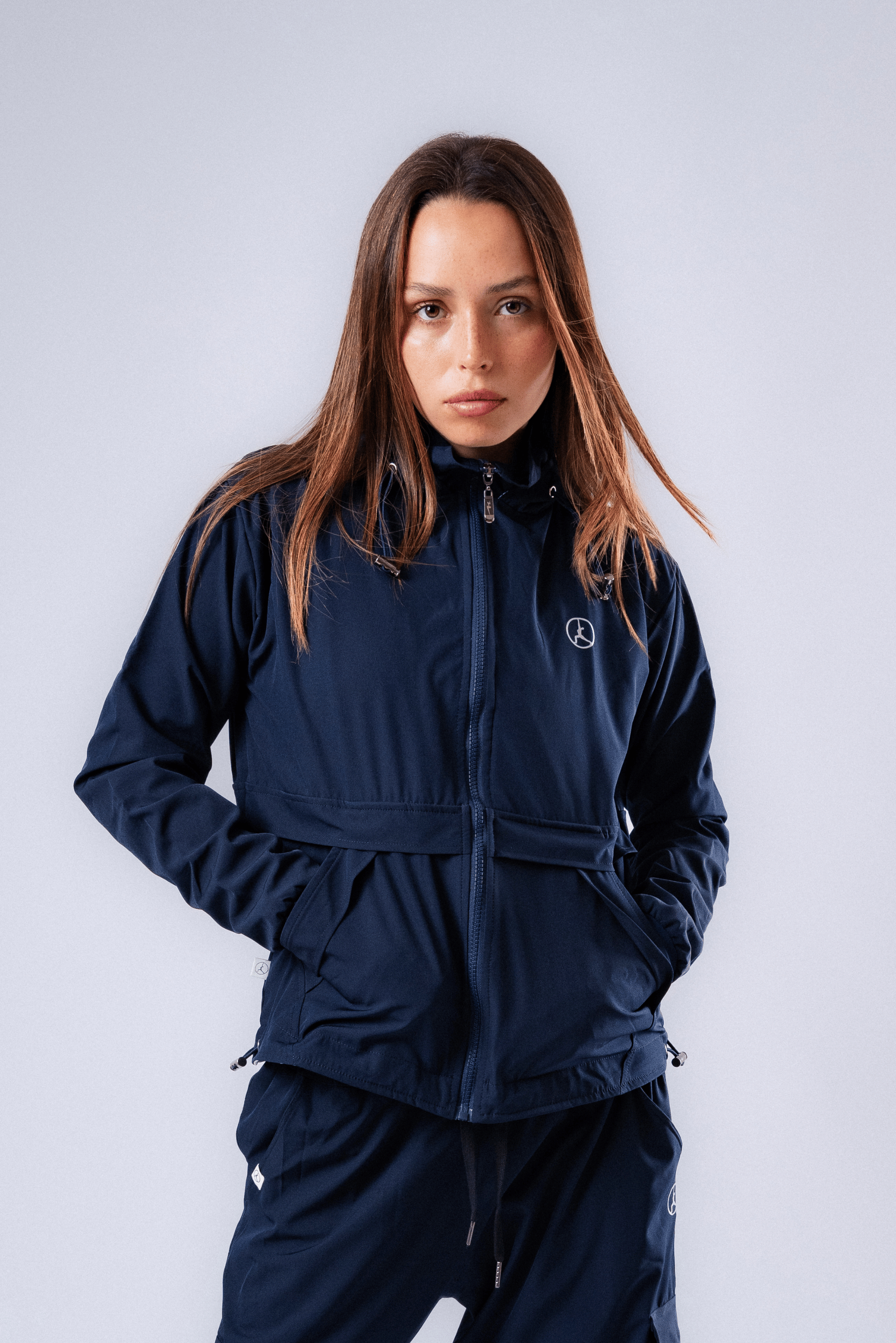 CASACA CORTAVIENTO OVERTRIP AZUL MARINO