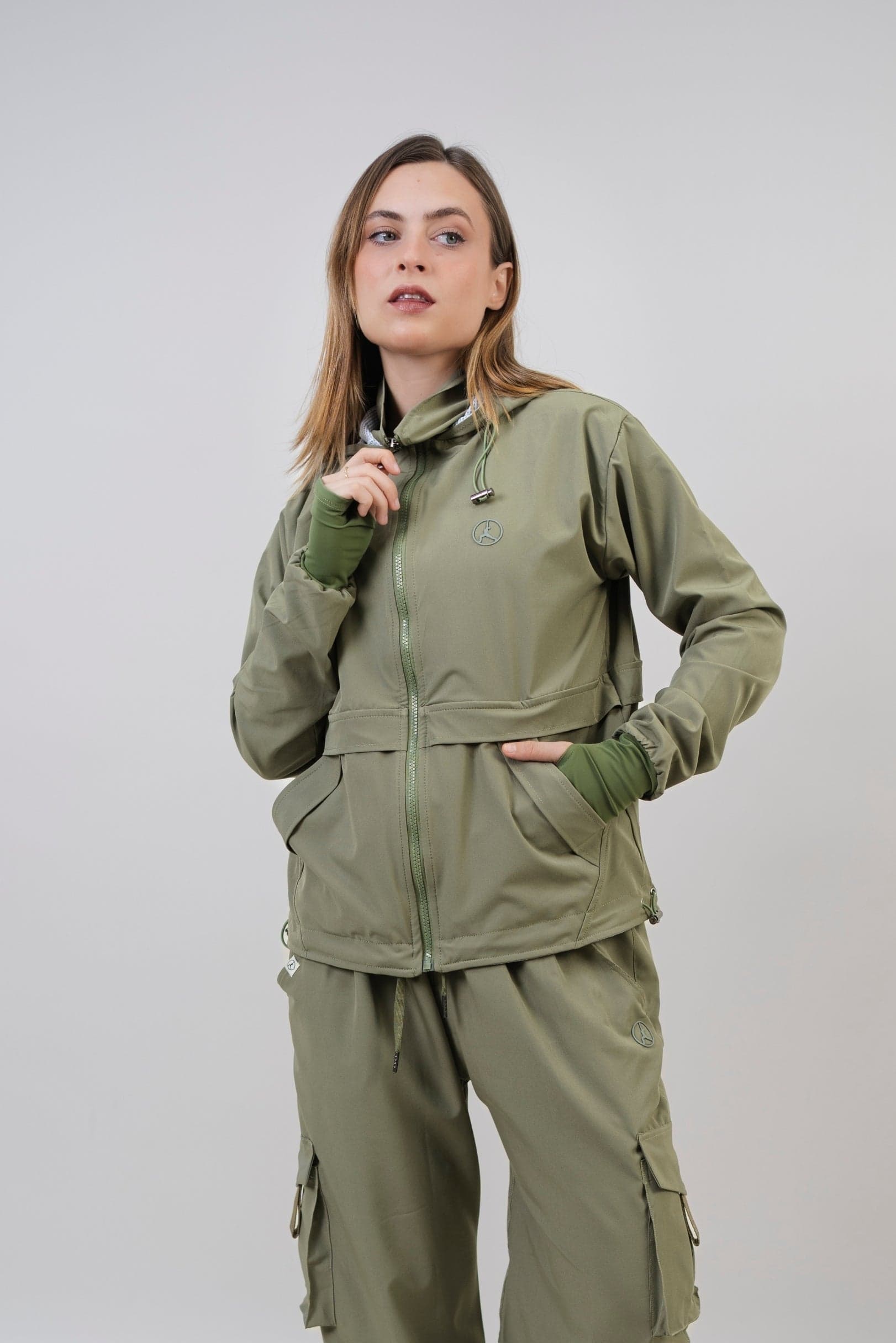 Pack Olivo: 01 set overtrip + 01 set agora (casaca, cargo, polera y palazzo)