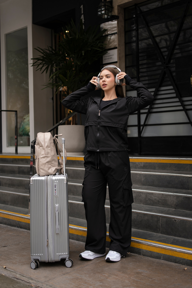 SET OVERTRIP NEGRO (CASACA + CARGO)