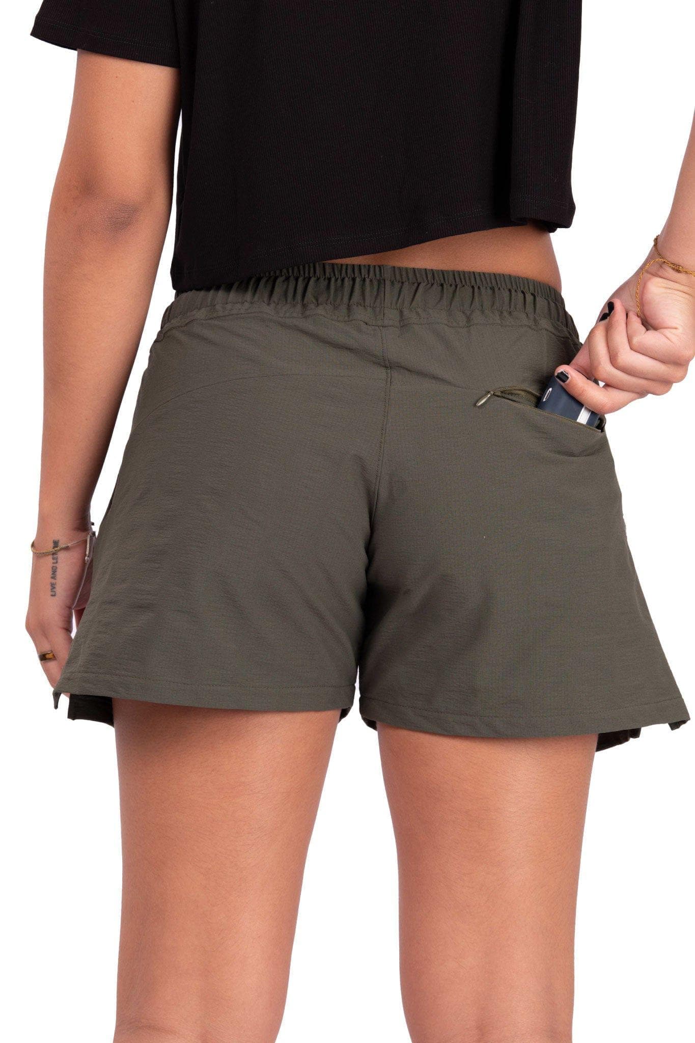Short nova verde militar