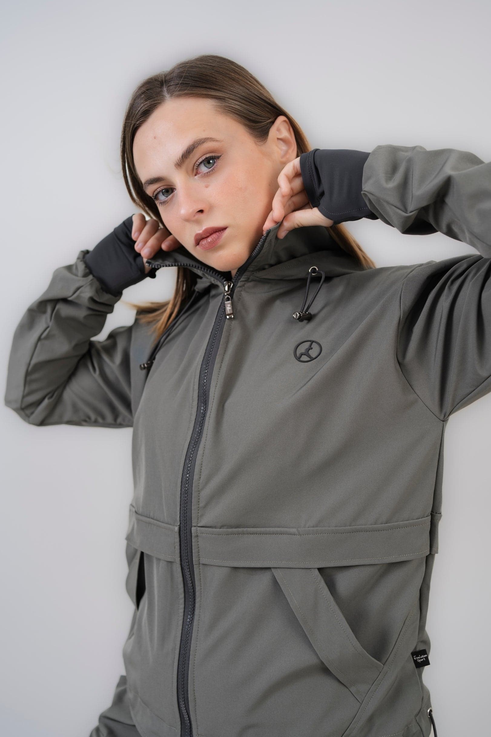 Pack Gris: 01 set overtrip + 01 set agora (casaca, cargo, polera y palazzo)