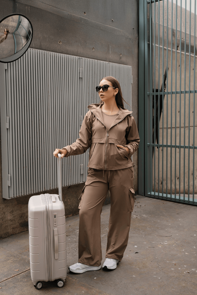 SET OVERTRIP CAPUCCINO (CASACA + CARGO)