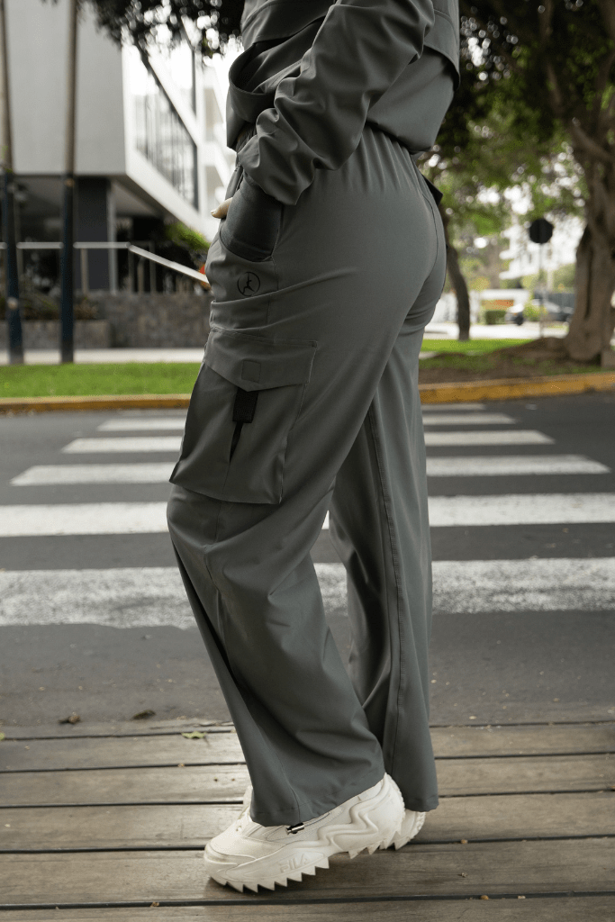 CARGO OVERTRIP GRIS ARENA