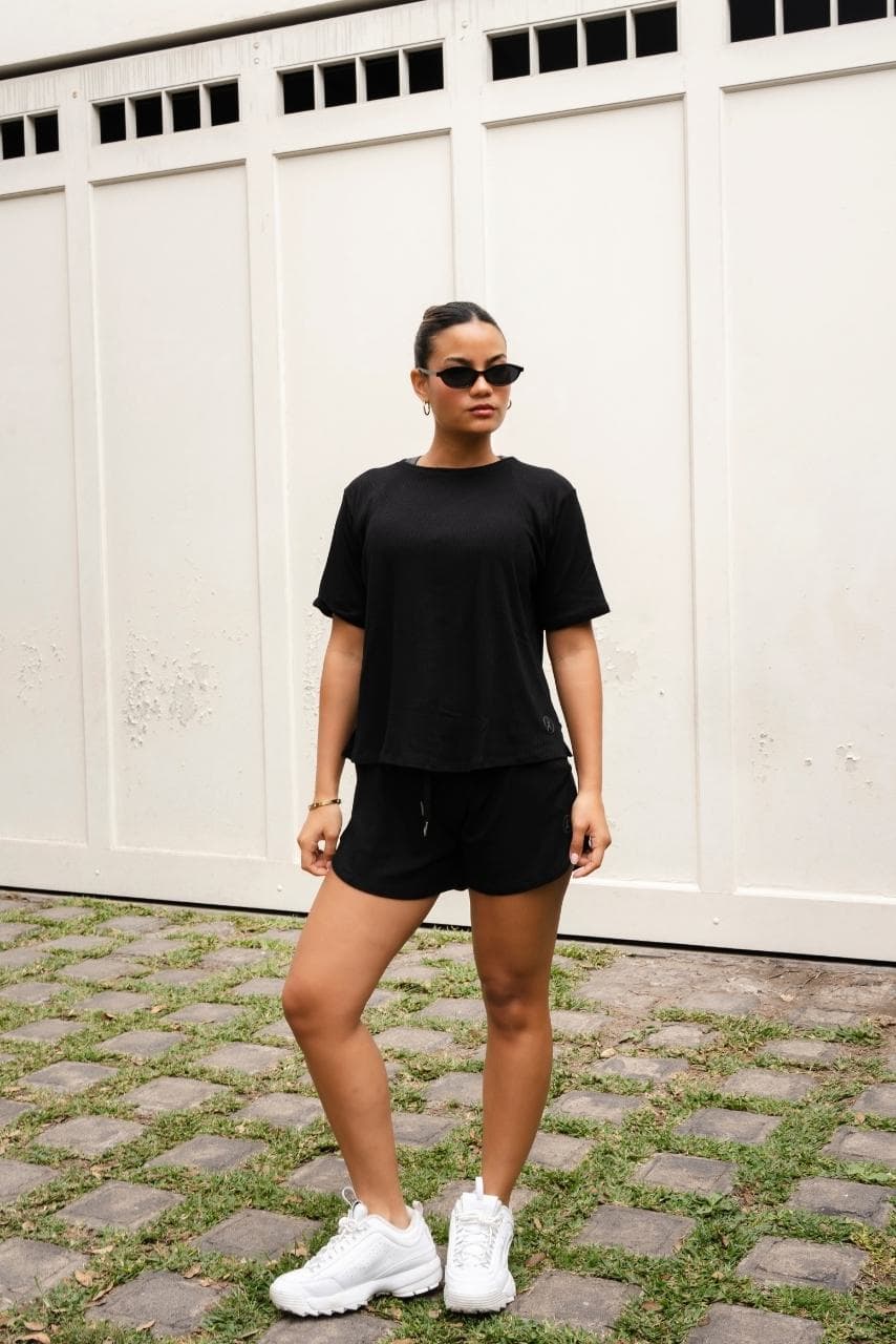 SET COMFORT BLACK (SHORT Y POLO)