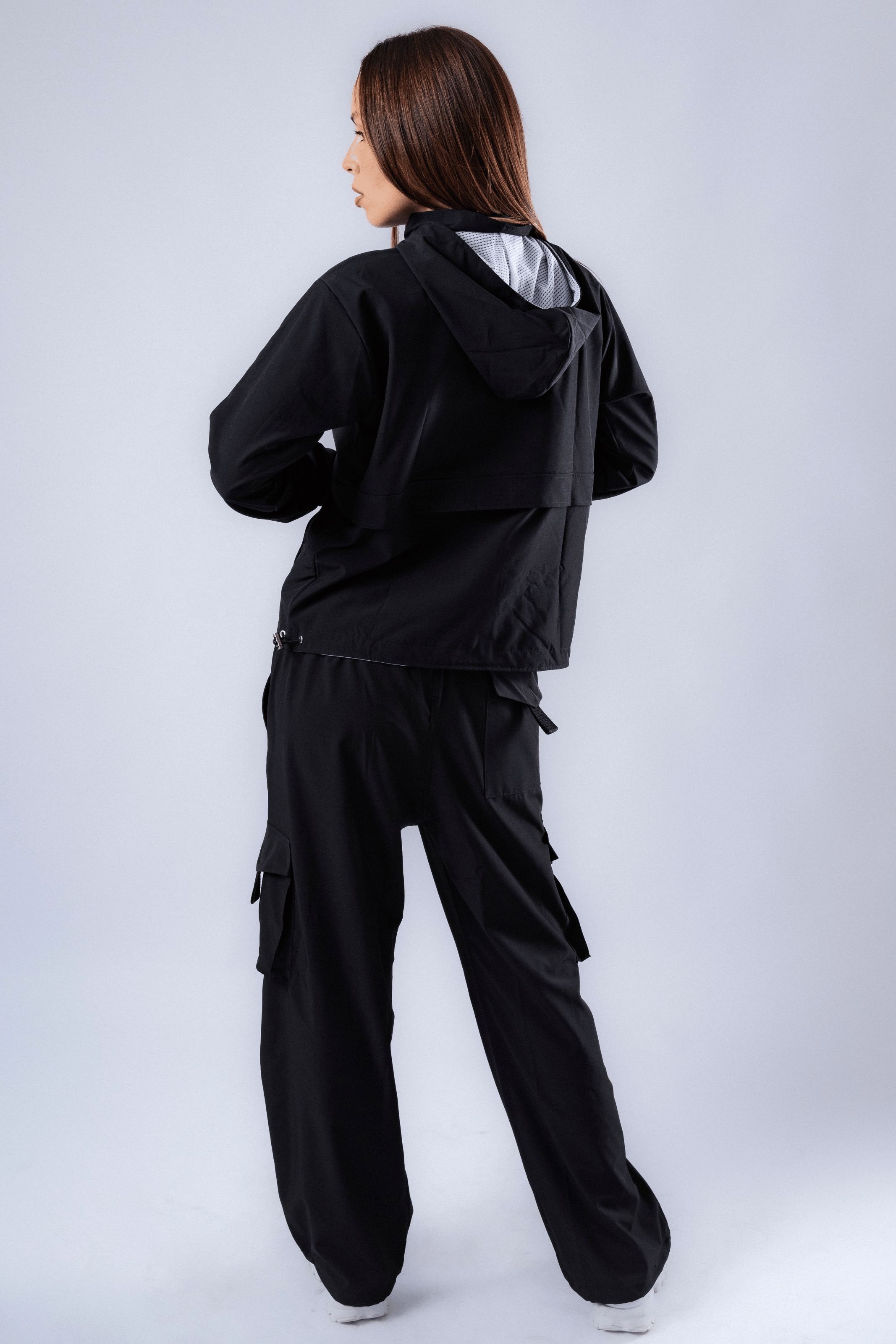 CASACA CORTAVIENTO OVERTRIP BLACK