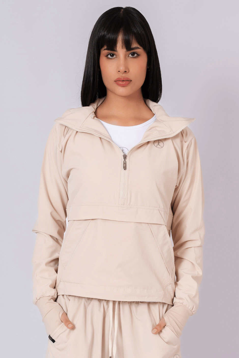 CASACA CORTAVIENDO NUDE