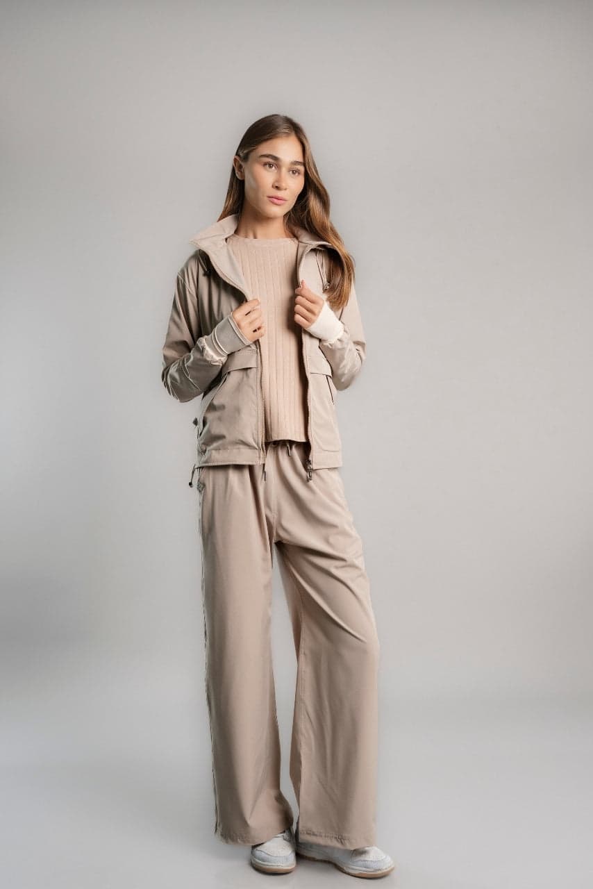 SET OVERTRIP AIR BEIGE (CASACA + PALAZZO)