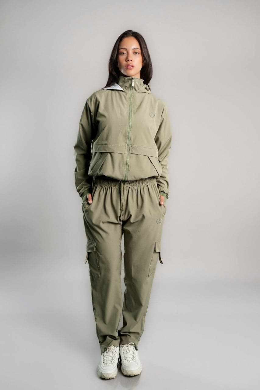 SET OVERTRIP PRO OLIVO (CASACA + CARGO)