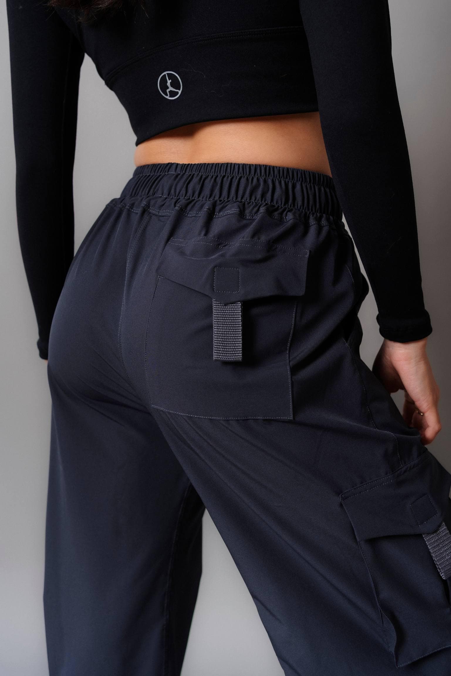 CARGO OVER PANT GRIS OSCURO