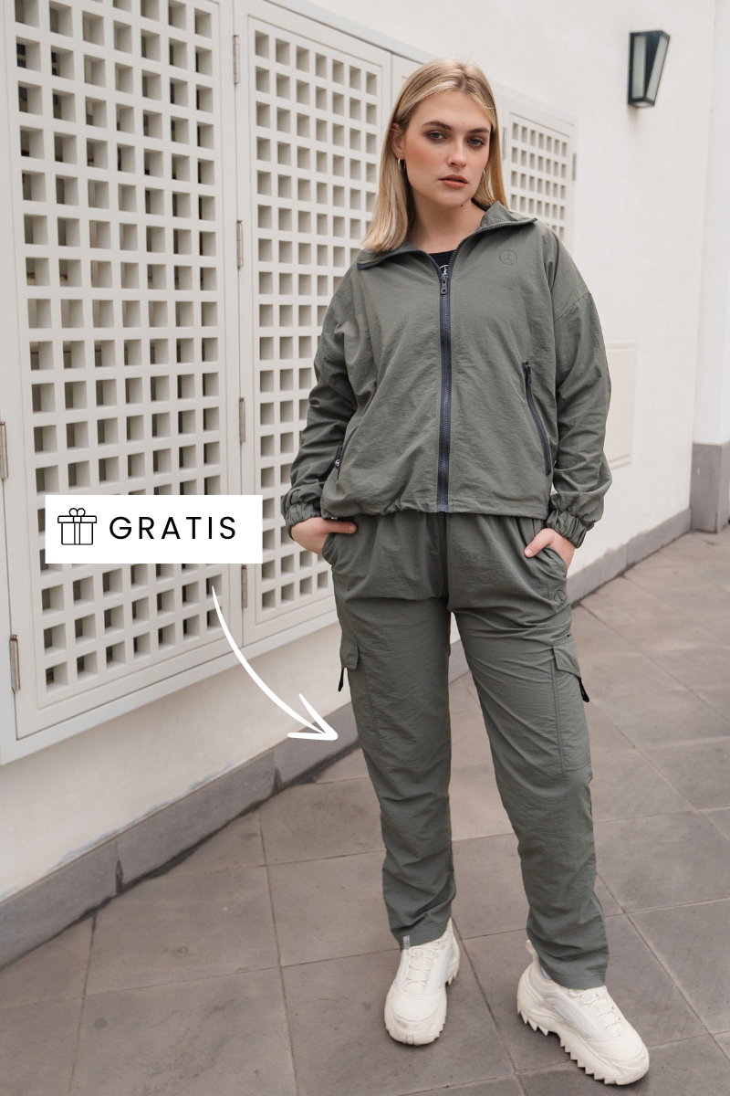 SET ADVENTURE GREY (CASACA + CARGO)