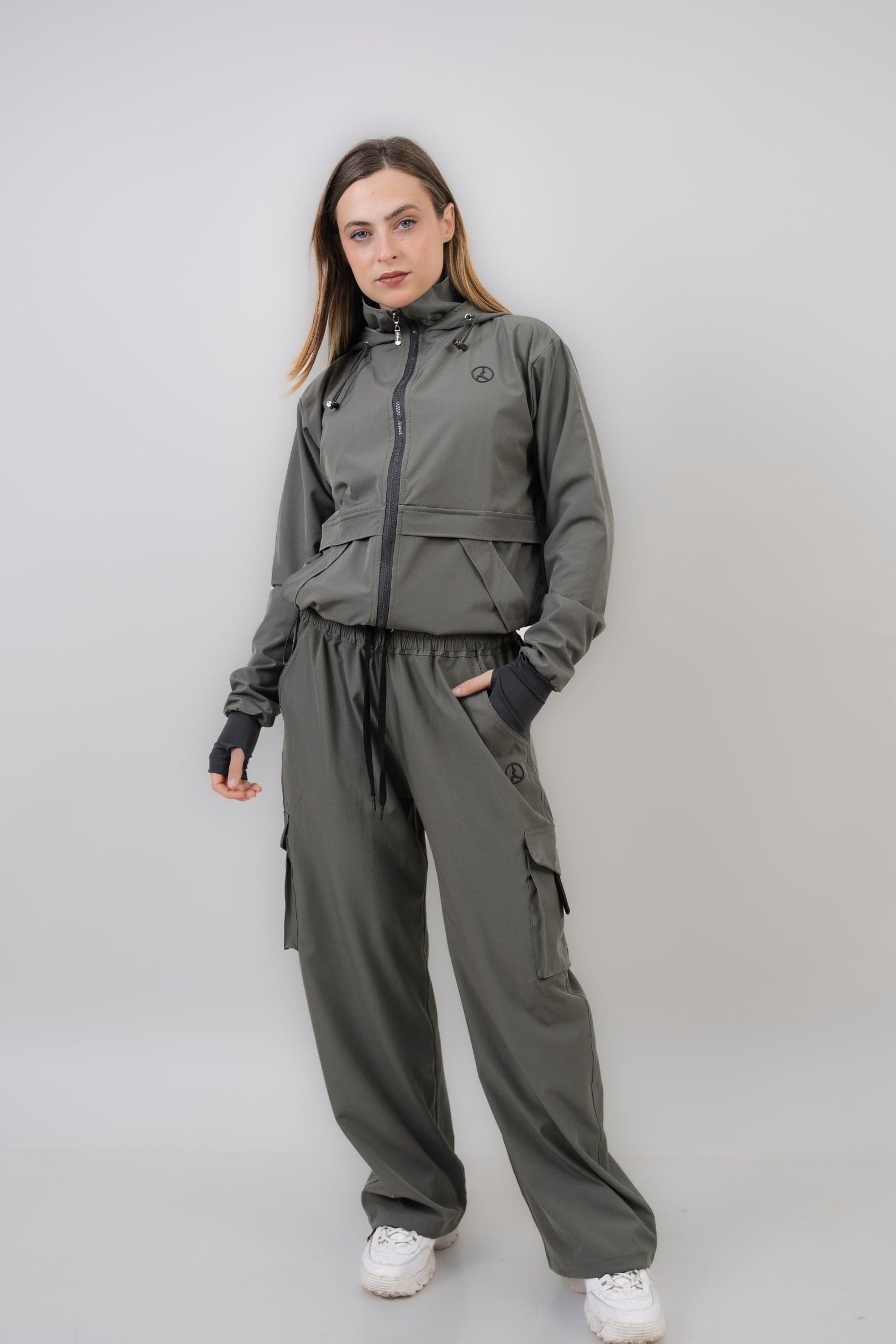 Pack Gris: 01 set overtrip + 01 set agora (casaca, cargo, polera y palazzo)