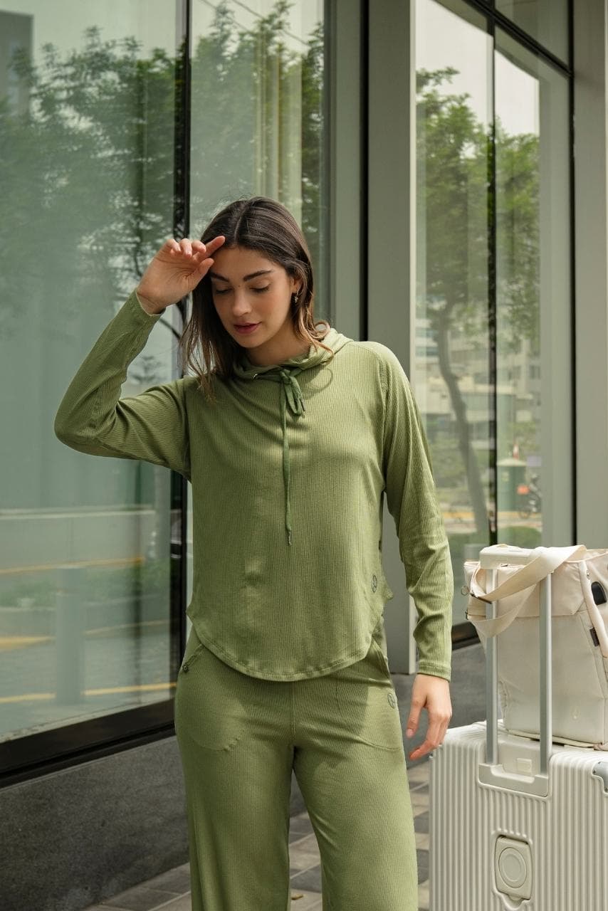 POLERA AGORA OLIVO